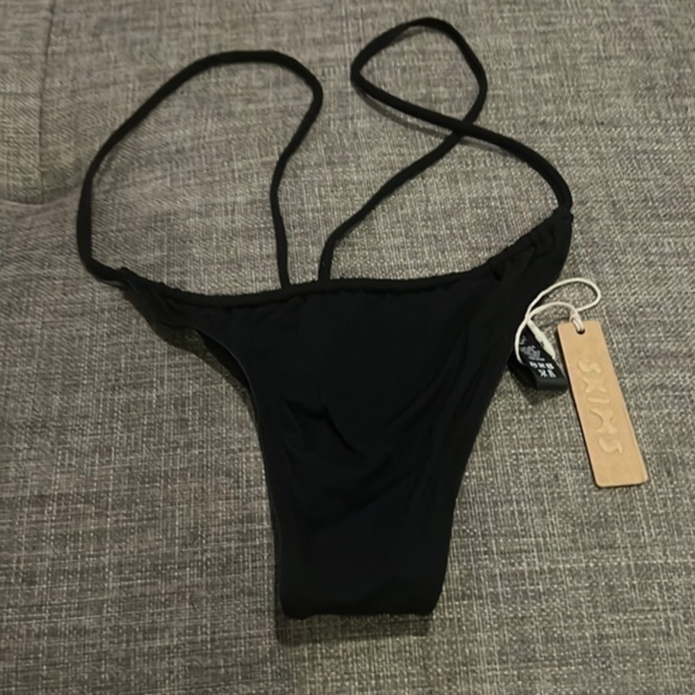 Skims Micro Cording Dip String Thong - Picture 2 of 6